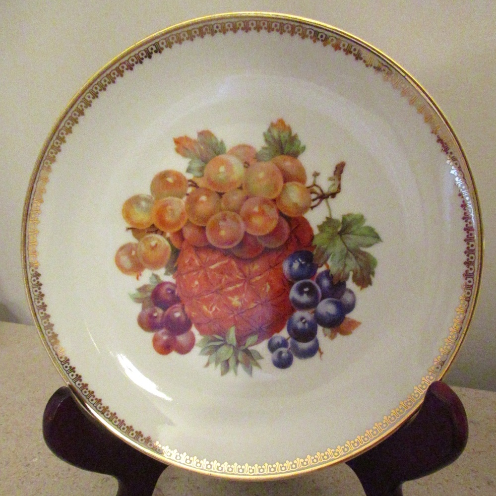 Bavaria "DEBRA" decorative plate